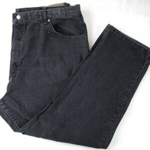 Pre-Owned Wrangler Men's Black Straight Leg Jeans, 42x30, Great Condition!